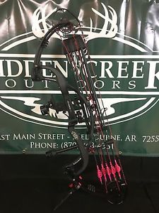 2017 PSE Pro Series Carbon Air 34 ECS 60# Black RH Full Package Great Condition