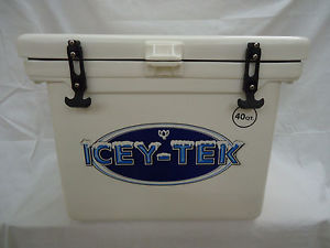 **CLEARANCE SALE** 40 QT PREMIUM Icey -Tek   Cube Box Cooler. White FAST SHIP