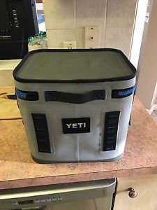 Yeti Hopper Flip 12