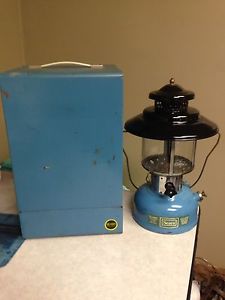 Sears Coleman Lantern And Hard Metal Case ! Nice ! All Original ! Works ! 3/69 !