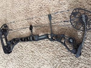 Mathews Halon 6, RH, 70 lbs