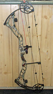 Bowtech Boss Compound Bow RH With Extras **Nice**