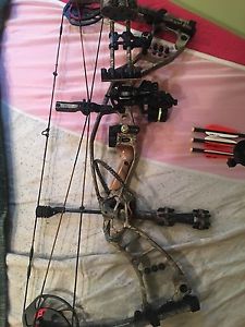 2016 Hoyt Nitrum 30 Bow 45-60 lbs and 28" draw