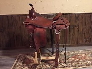 McCall Saddle, Excellent Condition! Trail, Reining, Roping, Cutting.