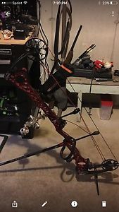 Mathews Trg 8 Target Bow (no Cam) Bare Bow