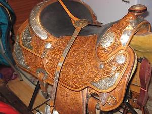 16” Custom Silver Mesa show saddle and breats collar in excellent condition.