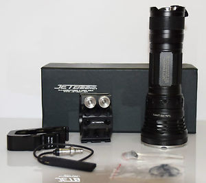 JETBeam RRT3 XML Tactical Flashlight