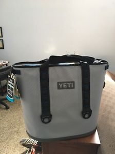 Yeti Hopper 40
