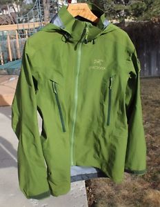 Arc'teryx Theta AR - Men's Medium - Twinleaf Green
