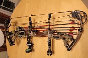 2016 Hoyt Carbon Defiant