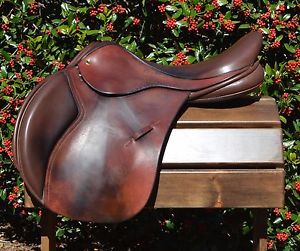 Black Country Quantum Jumping Saddle – OUT ON TRIAL