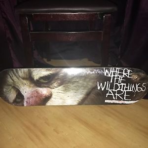 Girl "Where the Wild Things Are" Spike Jonze Complete  Skateboard Set
