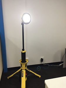 Pelican 9440 Remote Area Lighting Portable Light