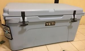 YETI TUNDRA 65 QUART COOLER BLUE BRAND NEW