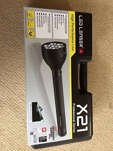 Led Lenser X21 Ledlenser X 21 Taschenlampe Lampe light flashlight Neu New