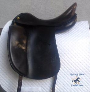 Prestige 'Top' Dressage Saddle