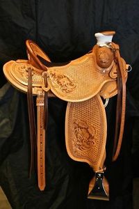 beautiful equestrian saddle on western hot seat leather saddle with tack set