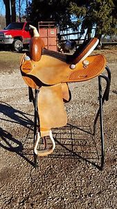 The American Barrel Saddle 14in seat Round Skirt