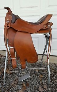 Orthoflex western roping or pleasure saddle 18 inch seat!!