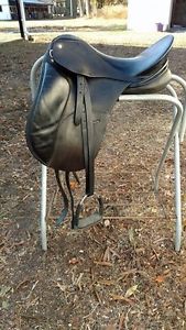 Schleese JES  17 inches Saddle  M/MN