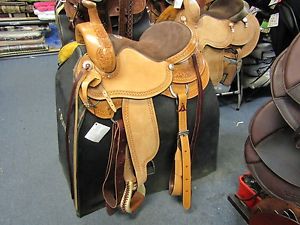 Rocking R Allaround Western  saddle 16" seat Full qurarter bars