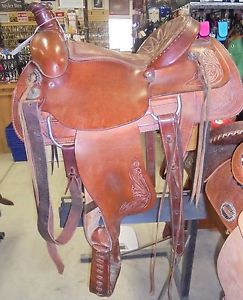 15.5" USED AMERICAN SADDLERY ROPING SADDLE 3 1068 1