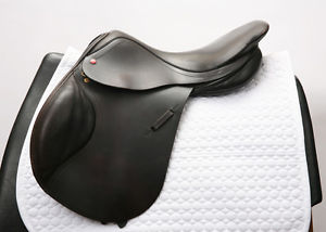 USED ALBION KONTACT JEWELL 17" W JUMPING SADDLE