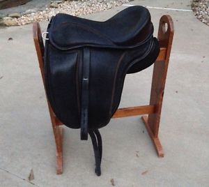 Freeform Elite Dressage Saddle SB Cutback