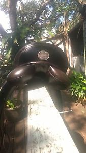 Max Benz Dressage Saddle 18, medium wide, Olympic Pro
