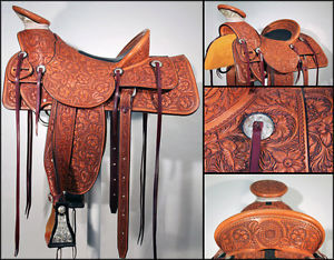 Saddle on western hot seat leather saddle with tack set