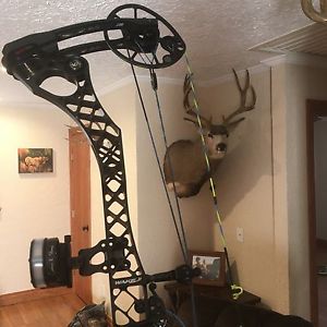 Mathews Monster Wake