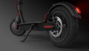 NEW Xiaomi M365 IP54 Ultra Light Folding 20 Mile Charge Electric Scooter 15.5mph