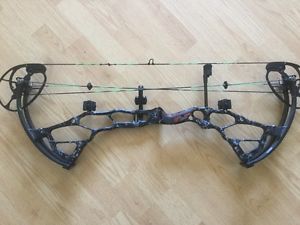 Bowtech BTX 31 Right Handed 27-31" 60-70 LB Bow