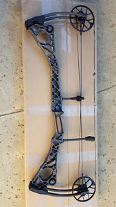 Mathews No Cam HTR Stone Tactical RH 27/60