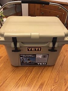 Yeti Roadie20 Cooler - New