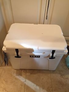 50 Qt. Yeti cooler (white)