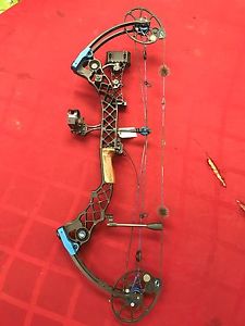 Mathews ChillR 29" #70 QAD Rest 5-pin CBE sight Mathews Quiver