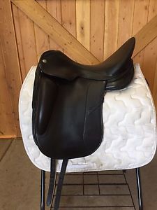 Sommer Savoy Flextra Monoflap Dressage Saddle 17.5