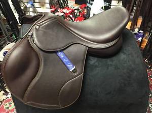 BATES ELEVATION SADDLE W/ LUX LEATHER & CAIR