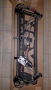 New 2016 Hoyt Defiant Turbo RH Compound Bow 60-70 lb draw 28-30 DL