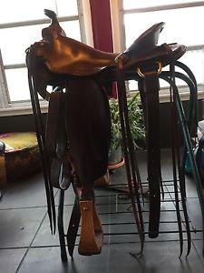 Parelli Fusion Saddle 16"
