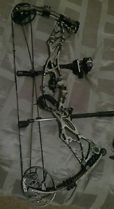 2016 Hoyt Defiant LH