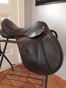 Trials! Black Country GPX 17.5 MW Medium Wide in Ex Cond.! Long Legged Riders