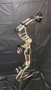 Hoyt Nitrum Turbo RH 70# Ready To Hunt