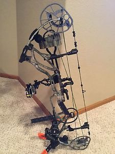 Bear Archery LS 6 RH 2017 Bow