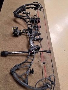 Bowtech RPM 360 Package RH 60-70 lbs BLACK