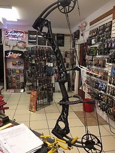 Mathews NO CAM HTR Stone Tactical w/ 70# limbs