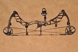 Lightly Used KUIU Camo Elite Impulse  RH Compound Bow