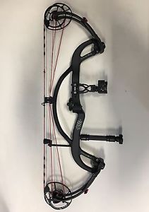 PSE Carbon Air Bow, Black, RH, 60#, Ready To Shoot Package