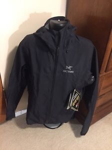 $349 Arcteryx beta LT Hybrid black size SMALL